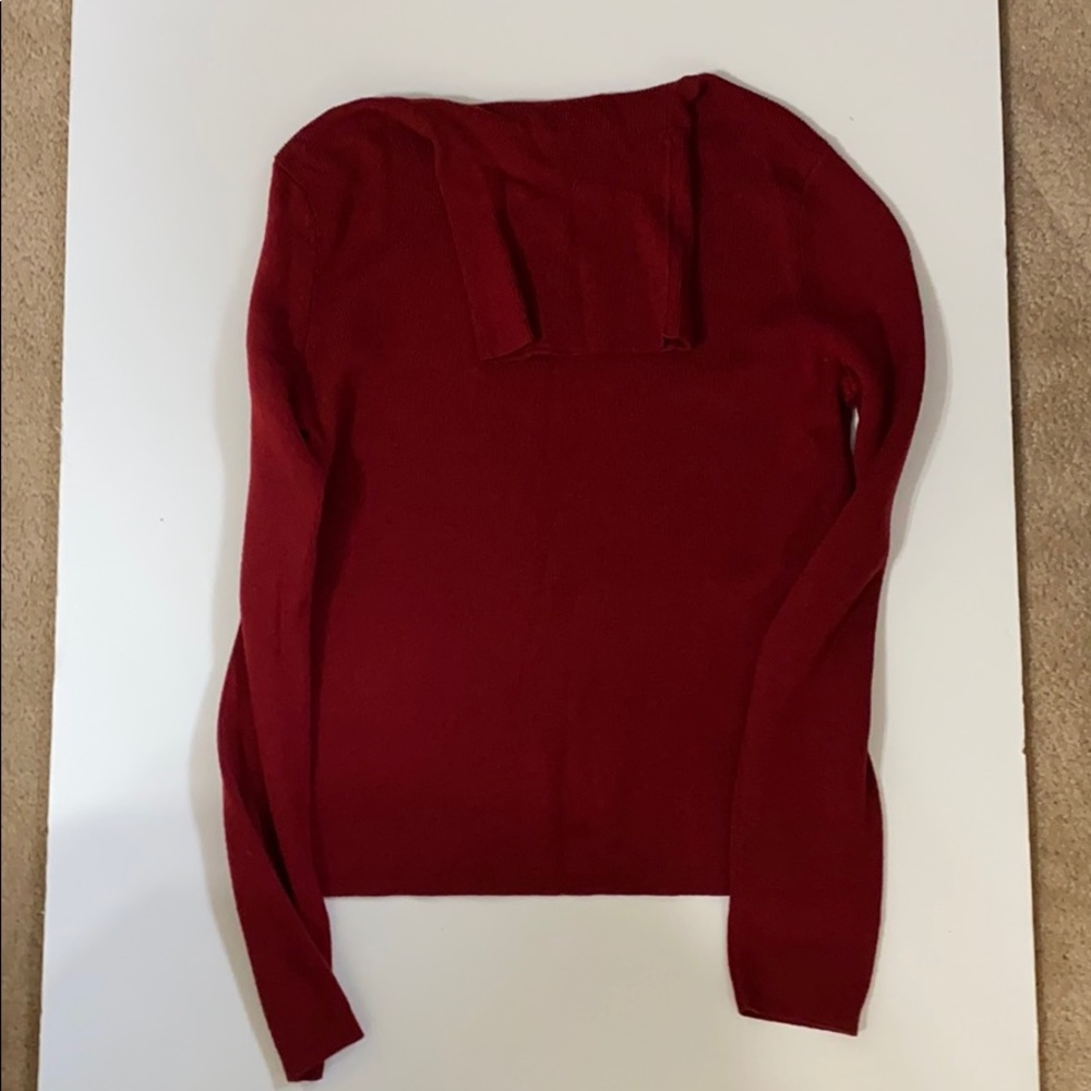 Banana Republic burgundy turtle neck size M